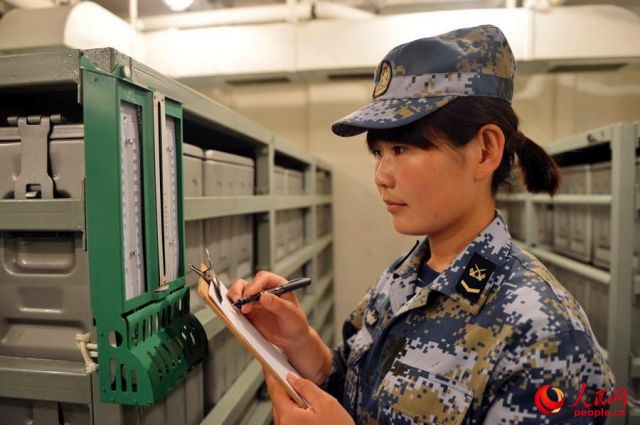 追夢深藍！海軍蒙古族女兵赴亞丁灣護航